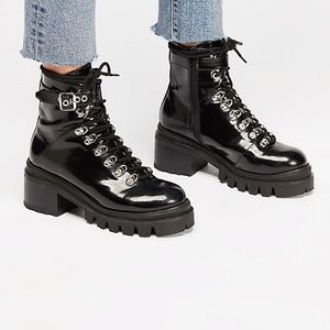 Check lace up boot size 7.5 Jeffrey Campbell